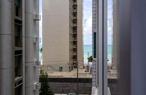 Boa Viagem Apartamento | 3 Quartos com vista ao mar, rede e estacionamento, Decoração Regional