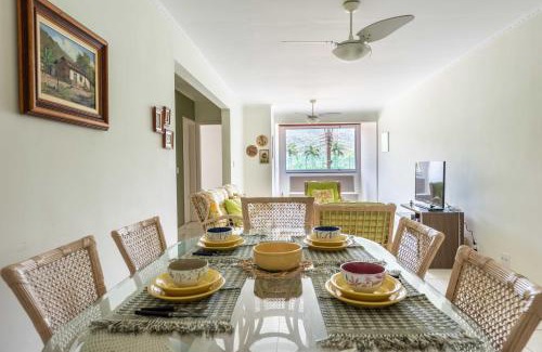 Jardim Centenario Apartamento | 3 quartos na Enseada com Wi-fi 600GB e Chromecast