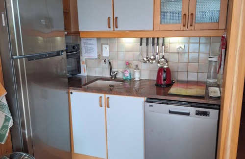 Sainte-Croix-du-Verdon Apartamento | 3-room apartment 55 m2, terrace 15 m2, breathtaking view, sleeps 4, air-conditioned, WIFI