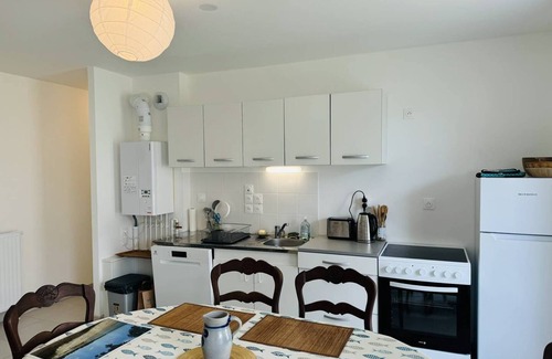 Saint-Pierre-Quiberon Apartamento | 3-room town center, enclosed garden, 150m from the beach