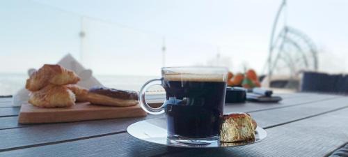 Constanta Apartamento | 3 Rooms Sunrise Marble Apart - Panoramic Seaview - Casa del Mar
