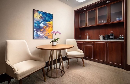 Texas Medical Center Casa | 3 Spacious Units! Near Museum District and Houston Zoo, with Outdoor Pool