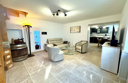 Perrigny-les-Dijon Casa | 3-star bed and breakfast La Margot