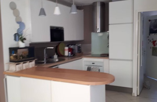 La Ciotat Casa | 3-star house + access to large residential swimming pool