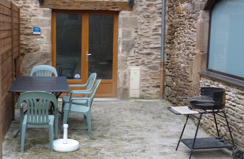 Belcastel Cabaña | Casa rural de 3 estrellas, alquiler vacacional, aire acondicionado, acceso a internet,