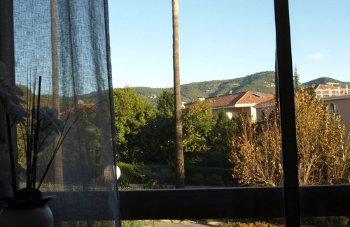 Sanary-sur-Mer Apartamento | 3*** T3 apartment with parking near town center