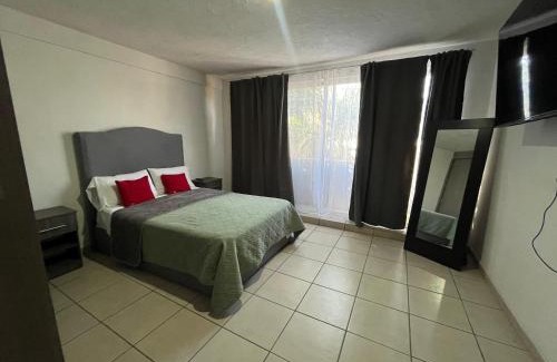 Leon Casa | 3 VENATOR House Boutique