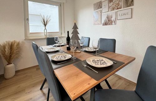 Sindelfingen Apartamento | 3 Zimmer Apartment, 80 qm, ruhig und zentrumsnah, max 5 Pers, Balkon, Garage, Internet 300 MBit