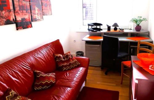 Russee - Hammer Apartamento | 3-Zimmer-Apartment mit Parkplatz in City-Nähe !