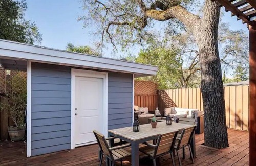 Fetters Hot Springs-Agua Caliente Casa | 30 day rental for a Charming 2-bedroom house in enchanting Sonoma with WiFi