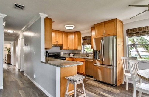 Bay Point Casa | 30% Discounted Rate-Waterfront-Open Water View-Pool-Dock-Kayaks-Parking