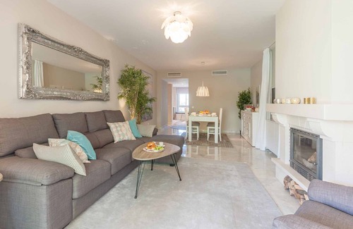 San Pedro de Alcantara Apartamento | 30 - Las Adelfas Garden Apartment
