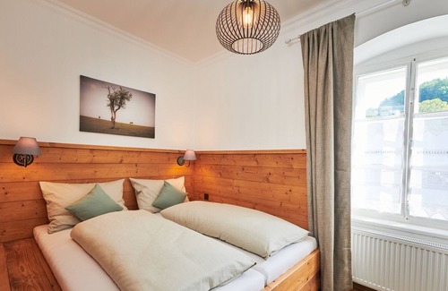 Waidhofen An Der Ybbs Apartamento | Vrbo Property
