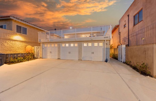 Oxnard Shores Casa | 30+ Night Stay! Great Location, Walk2Sand, Patio View
