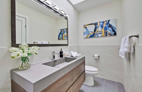 Crocker-Amazon Casa | 30% OFF / Easy Parking / Mins to SF / Lovely Backyard / Skyline View / Hottub