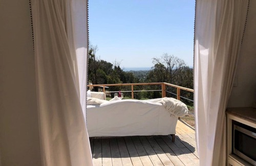 Central Malibu Cabaña | 30% OFF! Malibu Charming Suite Ocean View King Bed