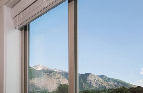 Ogden Casa | 30% OFF PROMO! East Ogden Dream, Newly Built, BBQ, Patio, Views, Dedicated Spa!