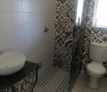 Newton Park Casa | 30 on Lucas