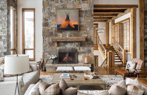 Big Sky Casa | 30 Spur Road by Moonlight Basin Lodging