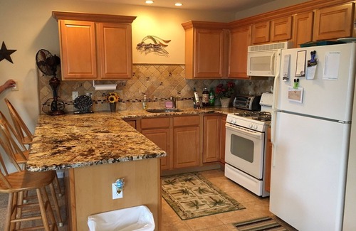 North Wildwood Condominio | 300 E 17th Ave, Unidad F, North Wildwood, NJ
