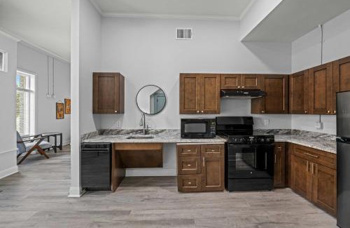 Conway Casa | 300 Laurel Lofts Unit 1