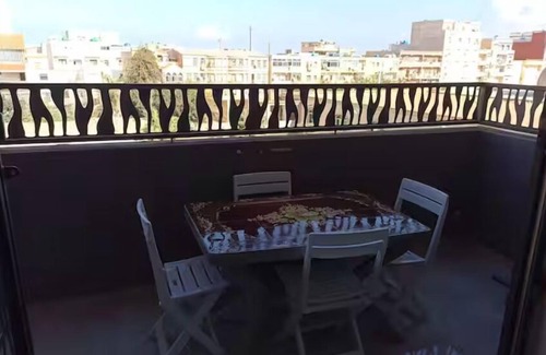 Ain El Turk Apartamento | 300 m from the beach fully-equipped apartment in a secure residence secure parking
