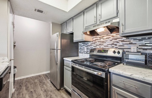 Bedford Apartamento | 3001 Crystal Springs 1214 I Spacious 2 Bed 1 Bath