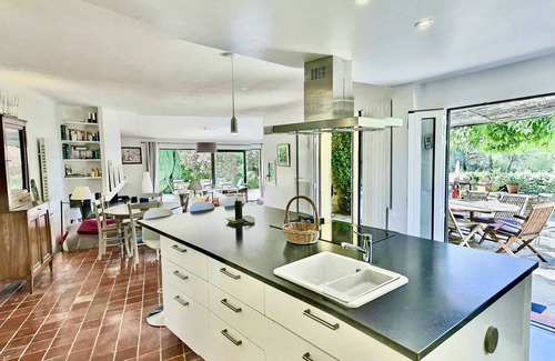 Est Villa | Villa de 300m2, piscina climatizada, jardín de 7000m2, 9 personas - Centro Aix En Provence a 4 km