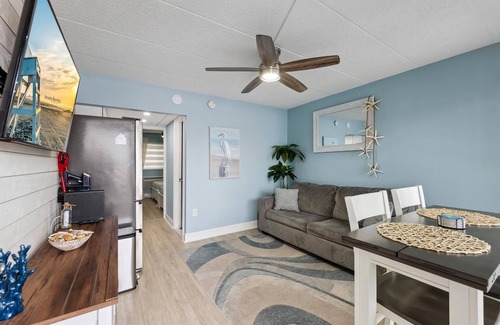 North Wildwood Condominio | 301 Ocean Ave, Unit 110 - The Harbor Light