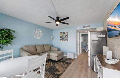 North Wildwood Apartamento | 301 Ocean Ave, Unit 213 - The Harbor Light