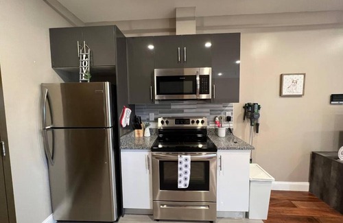 Logan Square Apartamento | 302 Comfy Cabin 1BD with city view in Center city