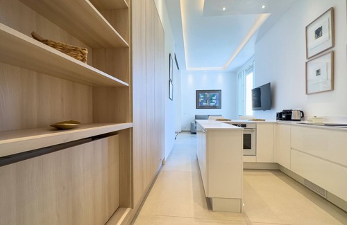 California - Pezou Apartamento | 303 Le Gallia