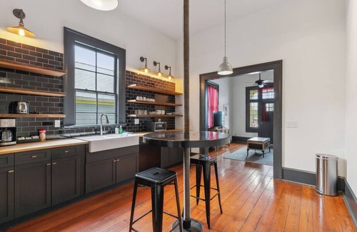 Bywater Apartamento | Lively Bywater/St Claude Apt | Balcony