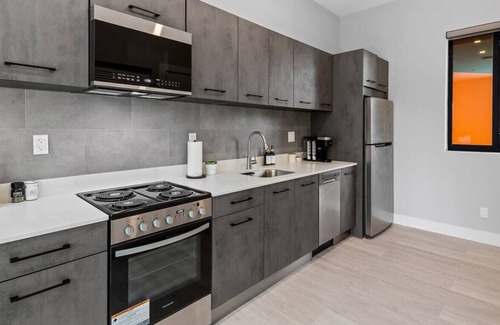 Flagler Village Apartamento | 305 · Pretty Rola #305 Designer Apt.