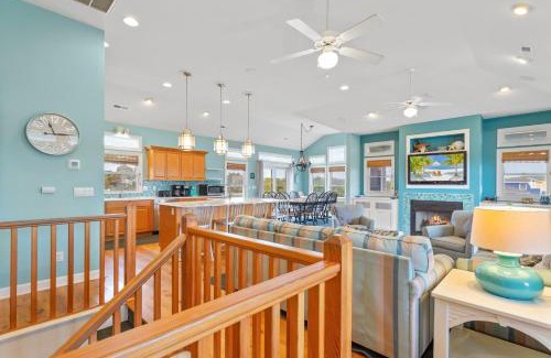 Southern Shores Casa | 3054 - Latitude Adjustment