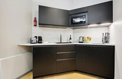 Champs-Elysees Apartamento | 308-Suite Marbeuf - Superb apartment in Paris
