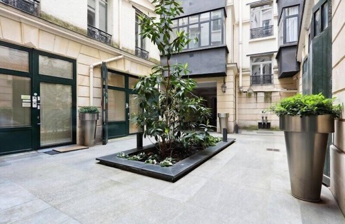 Champs-Elysees Apartamento | 308-Suite Marbeuf - Superb apartment in Paris
