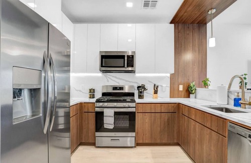 Downtown Newark Apartamento | 309 · NEW ⭐️ Vibrant Large Studio Dwntwn 18 Mins to NYC