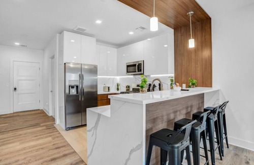 Downtown Newark Apartamento | 309 · NEW ⭐️ Vibrant Large Studio Dwntwn 18 Mins to NYC