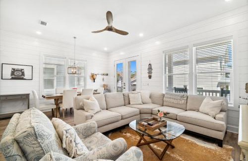 West Panama City Beach Casa | 30A Beach House - Mira Bella