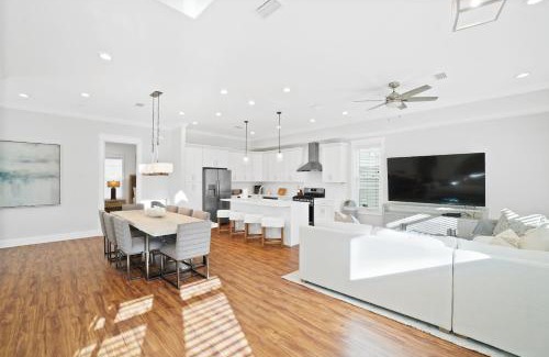 Treetop Casa | 30A Beach House - Summer Lovin' by Panhandle Getaways