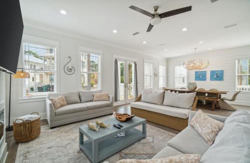 Treetop Casa | 30A Beach House - Wonderland at Treetop by Panhandle Getaways