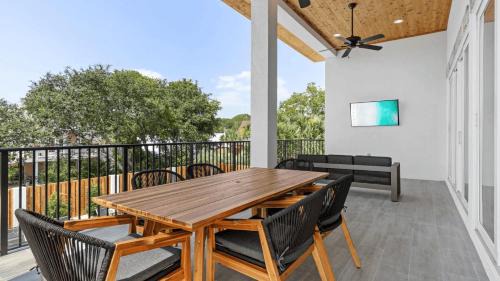 Gulfview Heights Casa | 30A Born 2 Beach by AvantStay Luxury Gulf Views w Private Pool