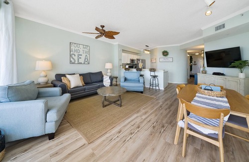 Seagrove Beach Condominio | 30A Gem 2 Kings 5 Min to Seaside