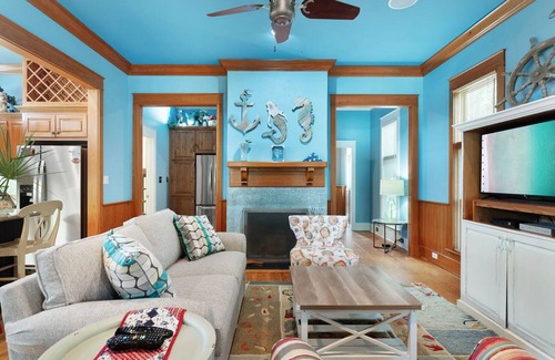Grayton Beach Casa | 30A Grayt'n Greatful by AvantStay | Charming Home+Cottage, Walk to Western Lake