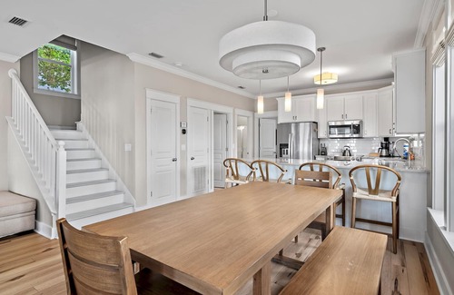 Treetop Casa | 30A | Resort Pool | Close to Beach & Shopping