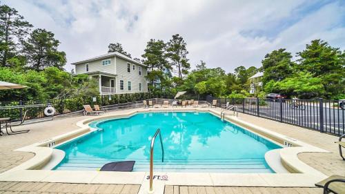 Lakeside at Blue Mountain Beach Casa | 30A Salt Life by AvantStay Golf Cart Pool Blue Mountain