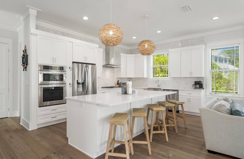 Treetop Casa | 30A Seacrest – Beach, Pool, Free Golf, Pet Friendly, Sleeps 21, 4 Bikes