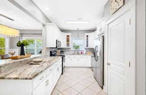 Village of Sugar Beach Casa | 30a Shell Yeah! by Stay on 30a- Golf Cart-Bikes!