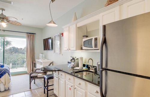 Rosemary Beach Condominio | 30A Studio | 204: Walk to Beach & Rosemary!